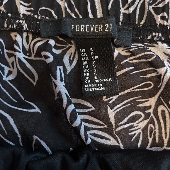 Strapless Romper - Picture 3 of 3